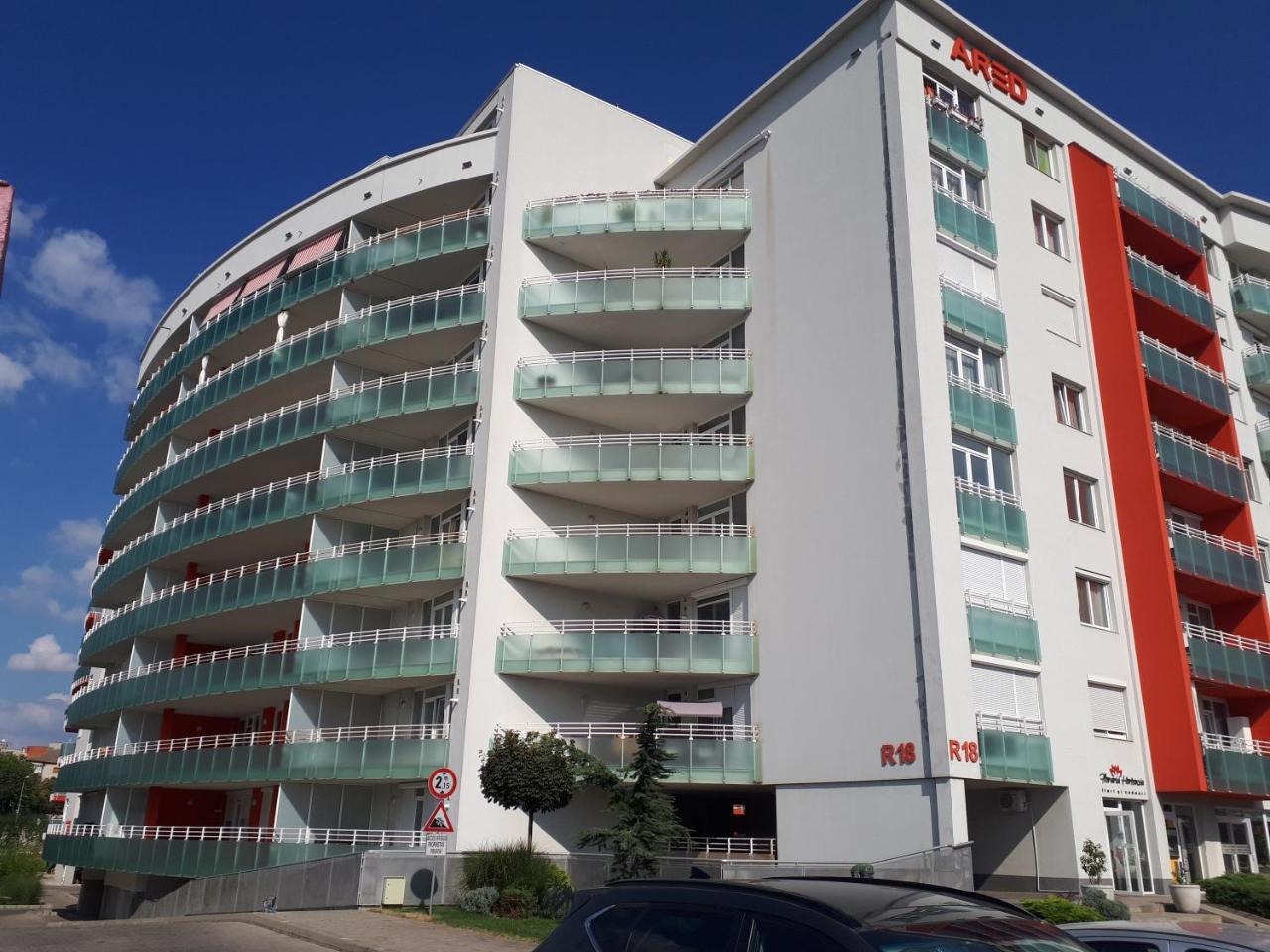 Top Level Residence Oradea Exterior photo